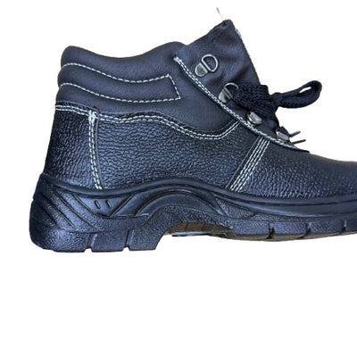 safety shoes is available in all sizes