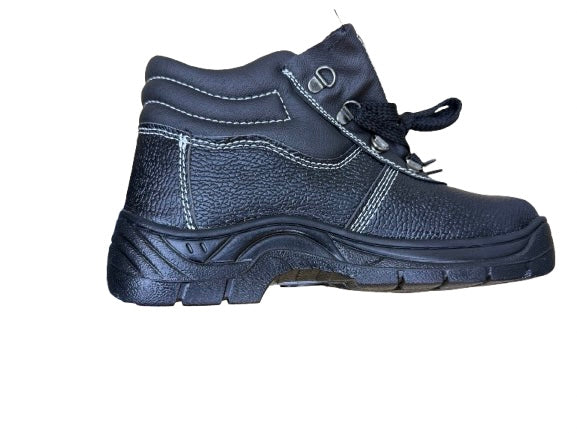 safety shoes is available in all sizes